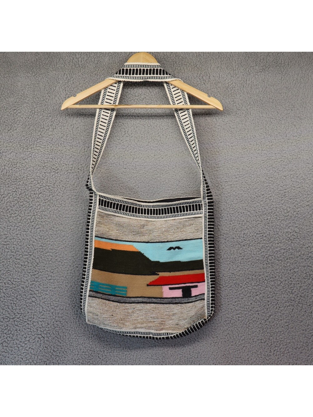 Ecuadorian Crossbody 100% Wool Zip Purse Mountain Hut 13x13